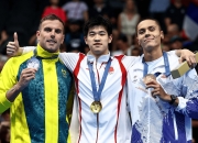 米兰体育app-美国跳水偶像再次登顶，实现三连冠