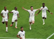 ac米兰体育官网-强强碰撞！国际足球比赛精彩纷呈