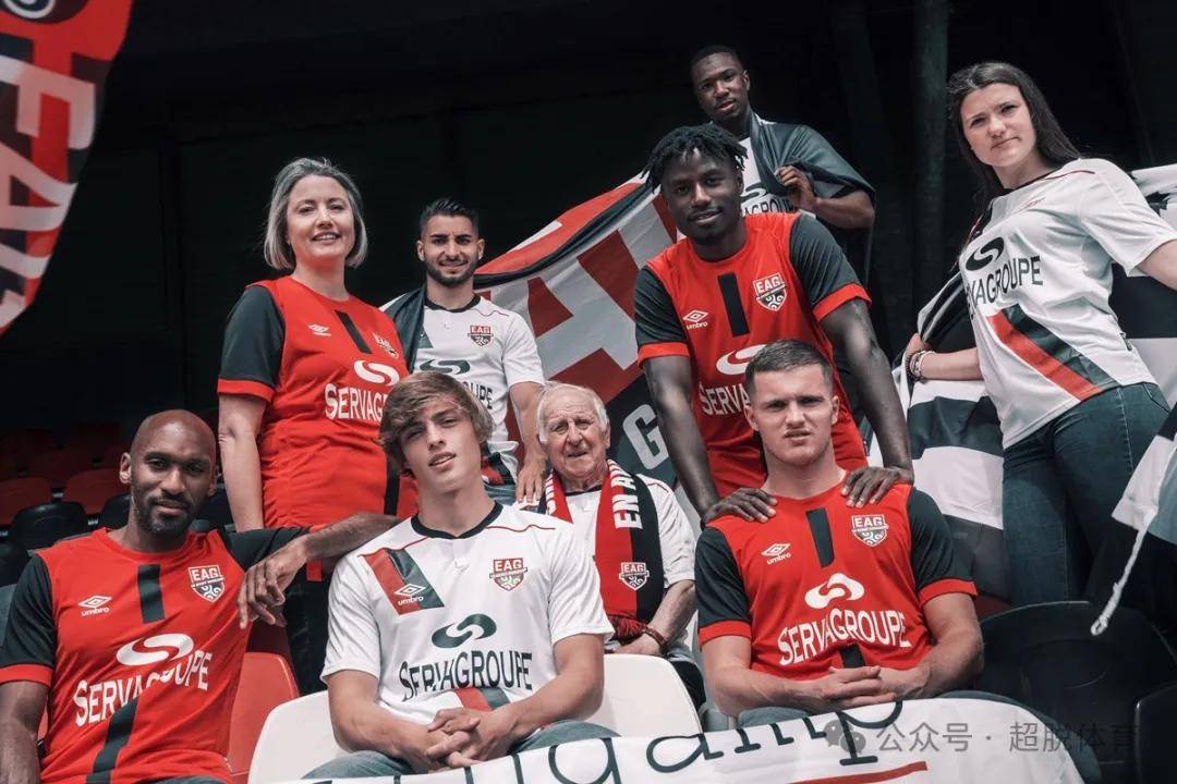 汉堡球员全力以赴，为球队贡献胜利