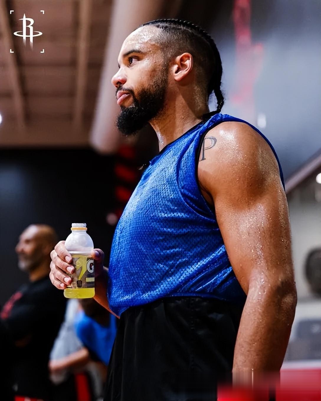 训练营火爆进行中，球员状态大好