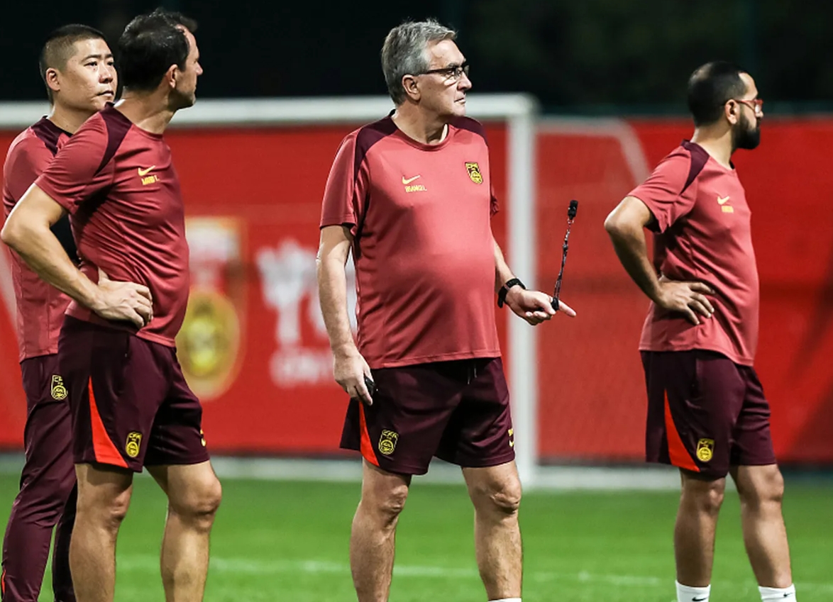 关于国内球队将迎战亚洲洲内比赛，备战认真备战的信息