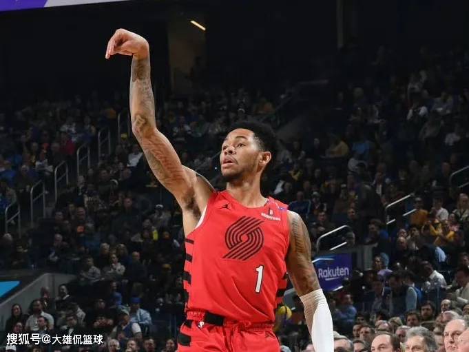 独行侠战胜老鹰，西蒙斯表现突出