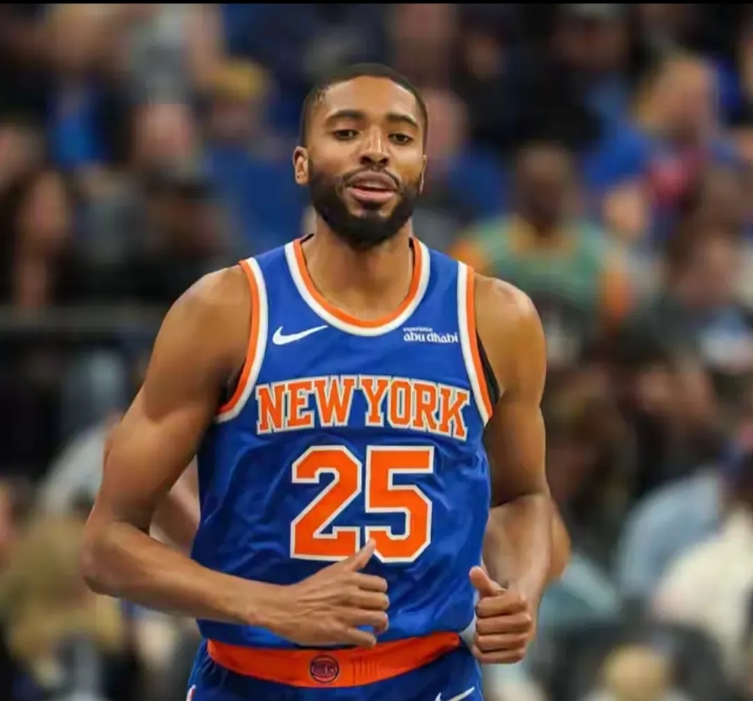 尼克斯擒魔术，霍纳塞克迎来三连胜