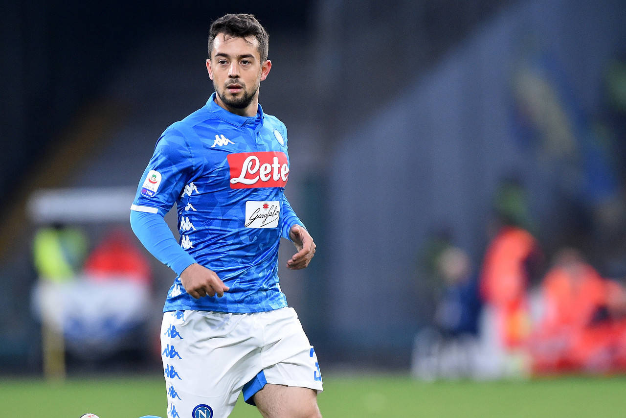 尼斯官方宣布签约埃弗顿中场格贝耶 尼斯官方宣布签约埃弗顿中场格贝耶